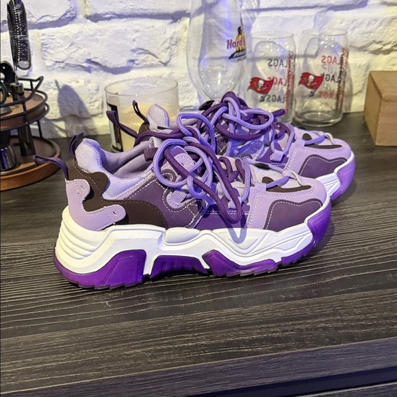 unknown Shoes - Women's Purple Sneakers